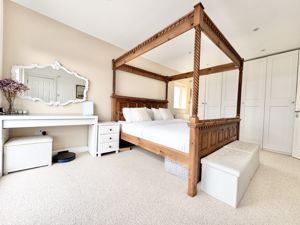 Photo 30- click for photo gallery